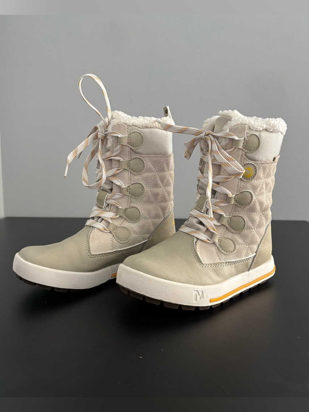 Merrell Kids Girls Size 12 Heidi Boots Winter Snow Waterproof Ivory White